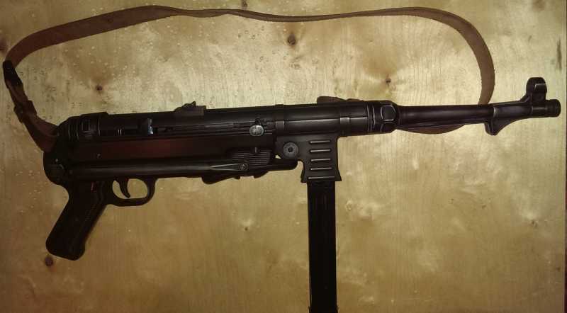 SRC MP40